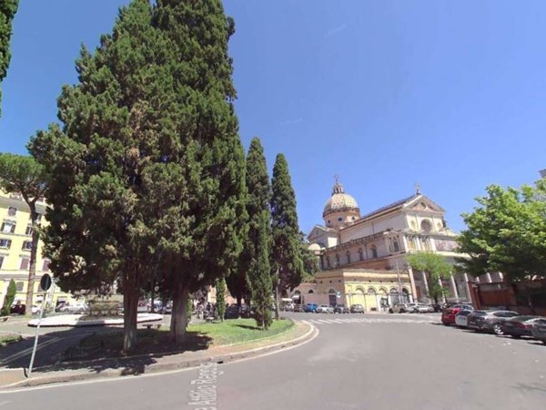 appartamento in vendita a Roma in zona Rione Prati