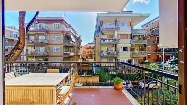 appartamento in vendita a Roma in zona Portuense