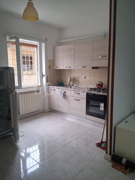 appartamento in vendita a Roma in zona Torre Angela