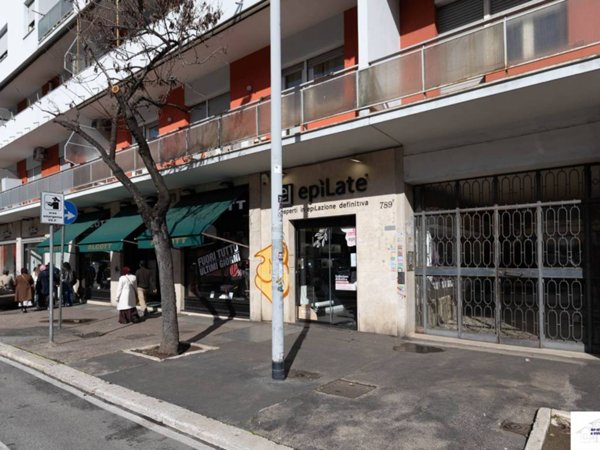 appartamento in vendita a Roma in zona Cinecittà