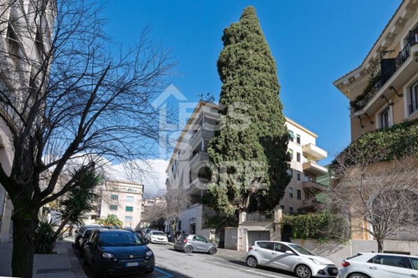 appartamento in vendita a Roma in zona Nomentano