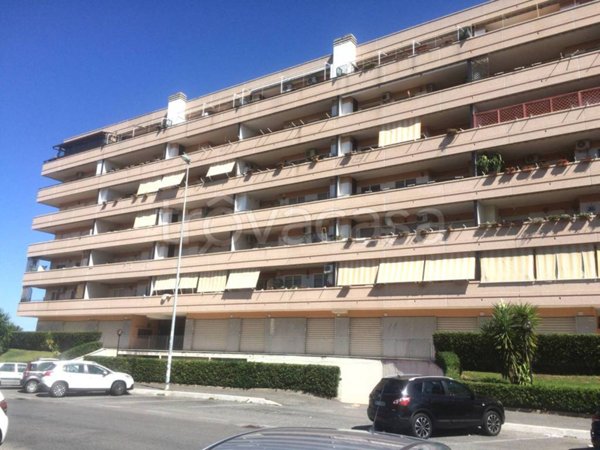 appartamento in vendita a Roma in zona Ponte di Nona