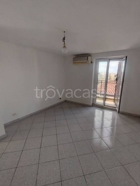 appartamento in vendita a Roma in zona Tor Bella Monaca