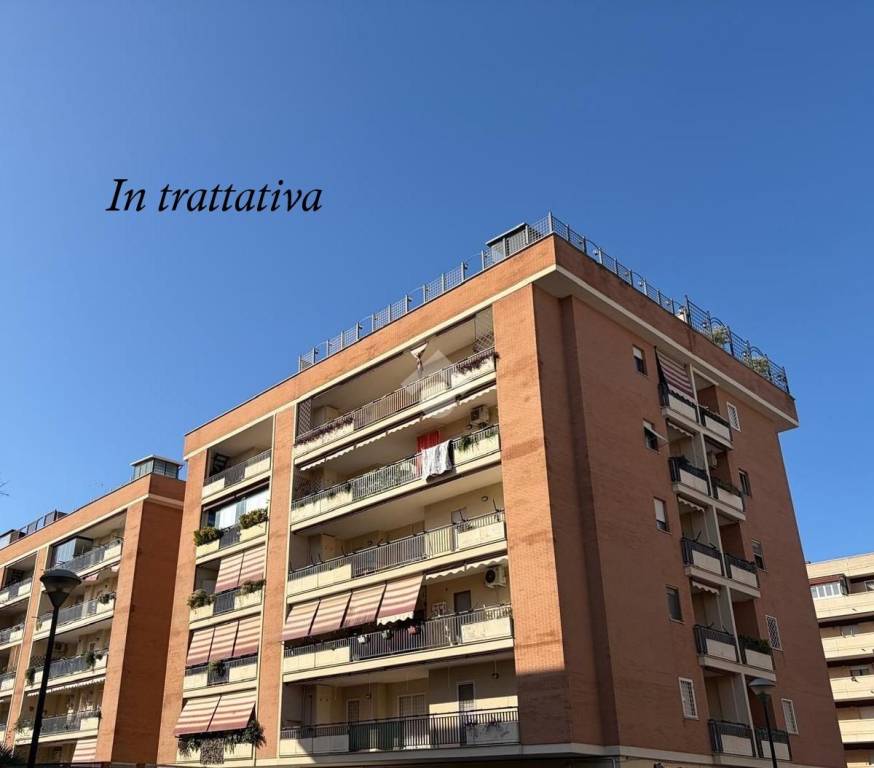 appartamento in vendita a Roma in zona Ponte di Nona
