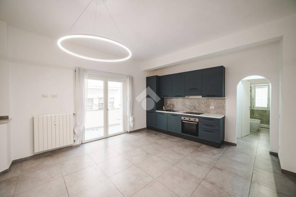 appartamento in vendita a Roma in zona Tor di Quinto