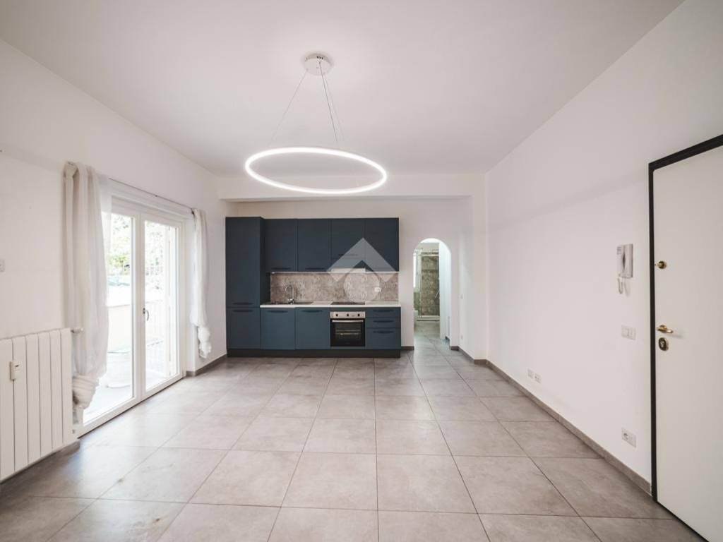 appartamento in vendita a Roma in zona Tor di Quinto