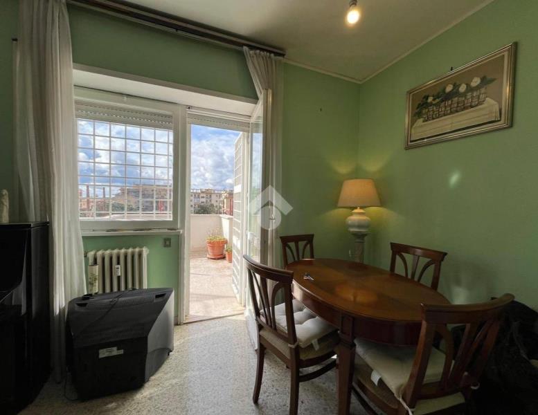 appartamento in vendita a Roma in zona Ardeatino