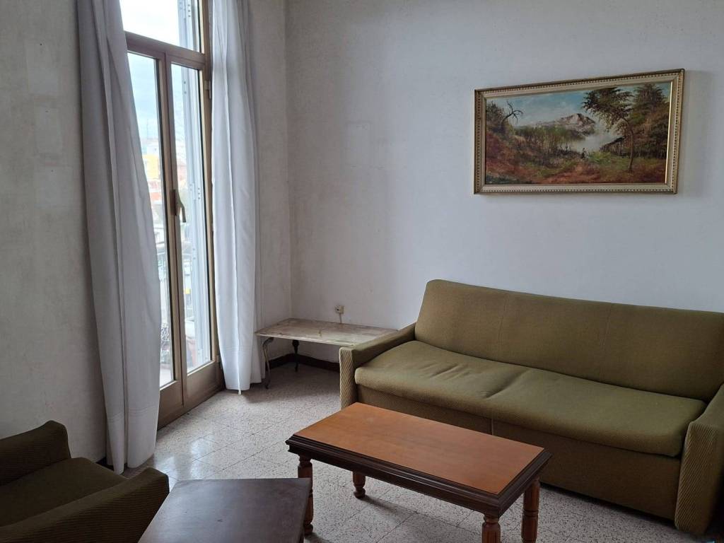 appartamento in vendita a Roma in zona Appio Claudio