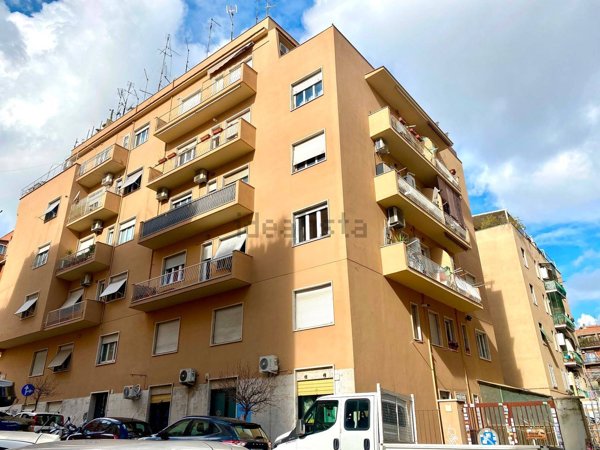 appartamento in vendita a Roma in zona Gianicolense