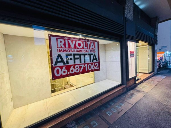 negozio in vendita a Roma in zona Trieste