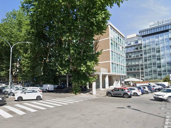 intera palazzina in vendita a Roma in zona Torrino