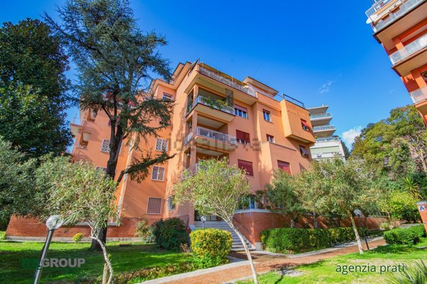 appartamento in vendita a Roma in zona Della Vittoria