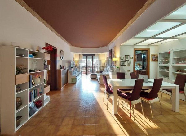 appartamento in vendita a Roma in zona Cinecittà