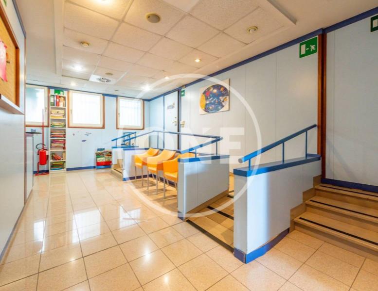 ufficio in vendita a Roma in zona Alessandrino