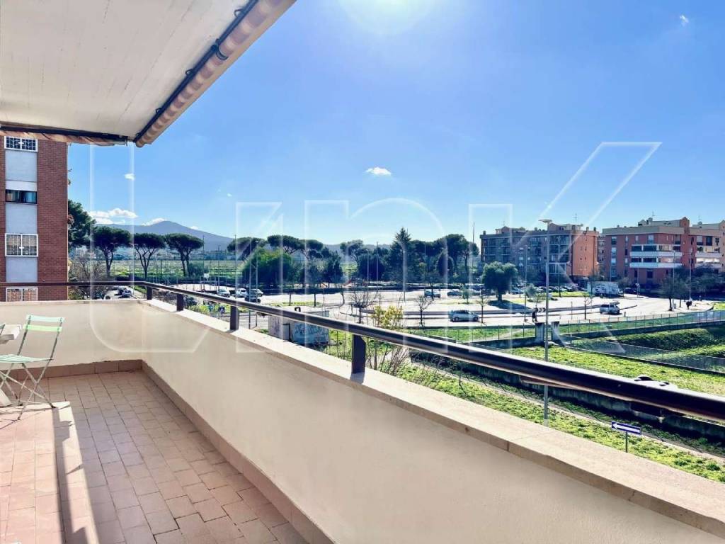 appartamento in vendita a Roma in zona Romanina