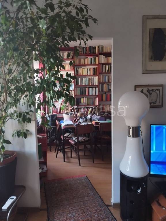 appartamento in vendita a Roma in zona Esquilino