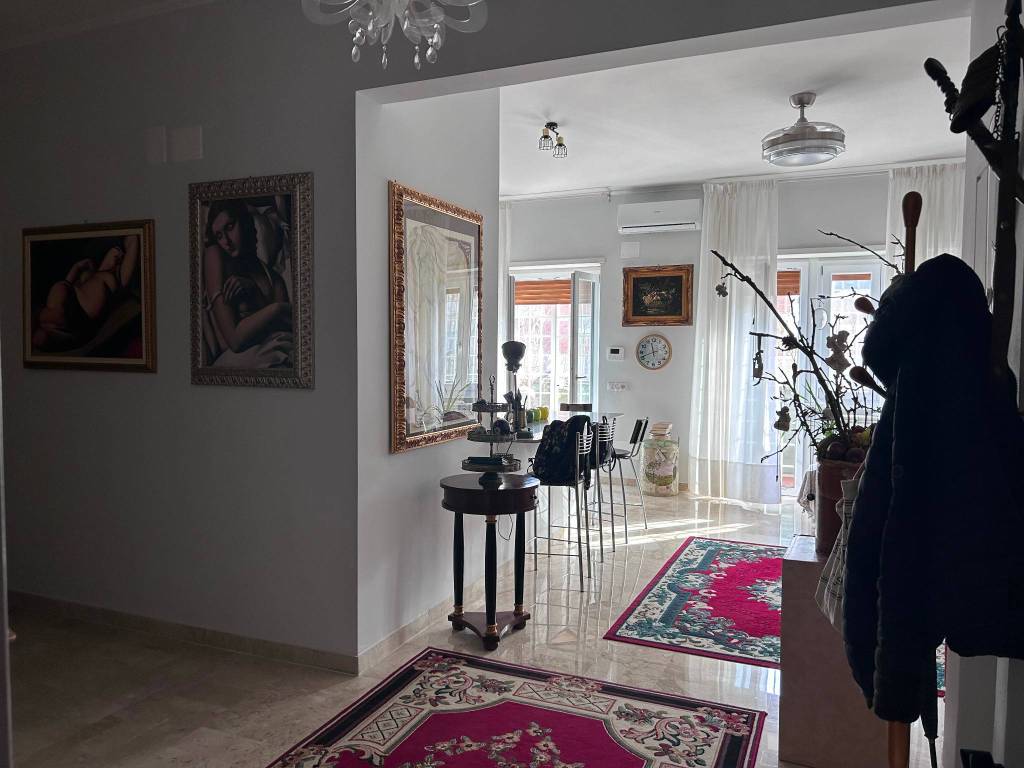 appartamento in vendita a Roma in zona Portuense