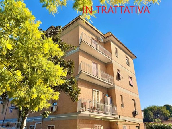 appartamento in vendita a Roma in zona Torrevecchia