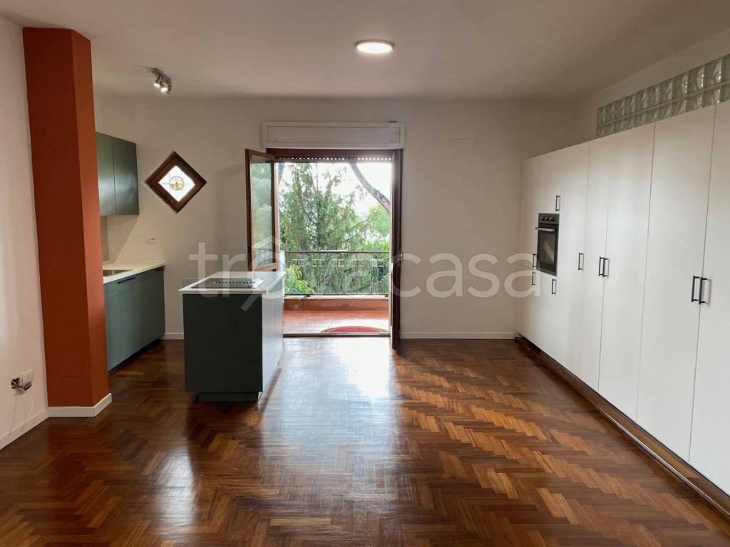 appartamento in vendita a Roma in zona Labaro