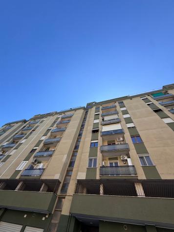 appartamento in vendita a Roma in zona Tor Cervara