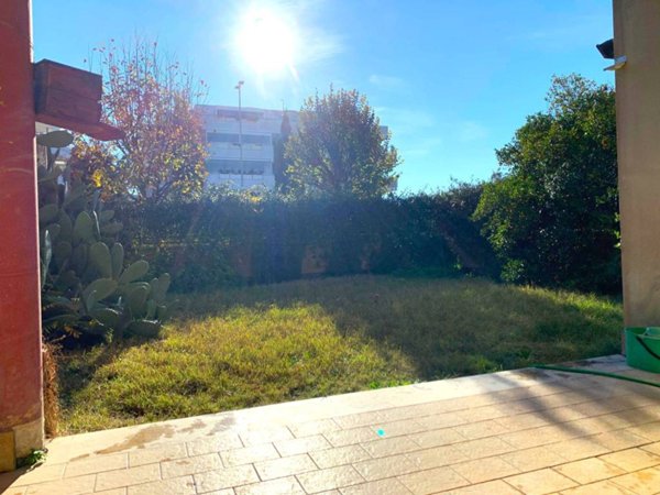 appartamento in vendita a Roma in zona Mezzocammino