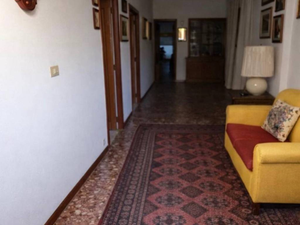 casa indipendente in vendita a Roma in zona Romanina