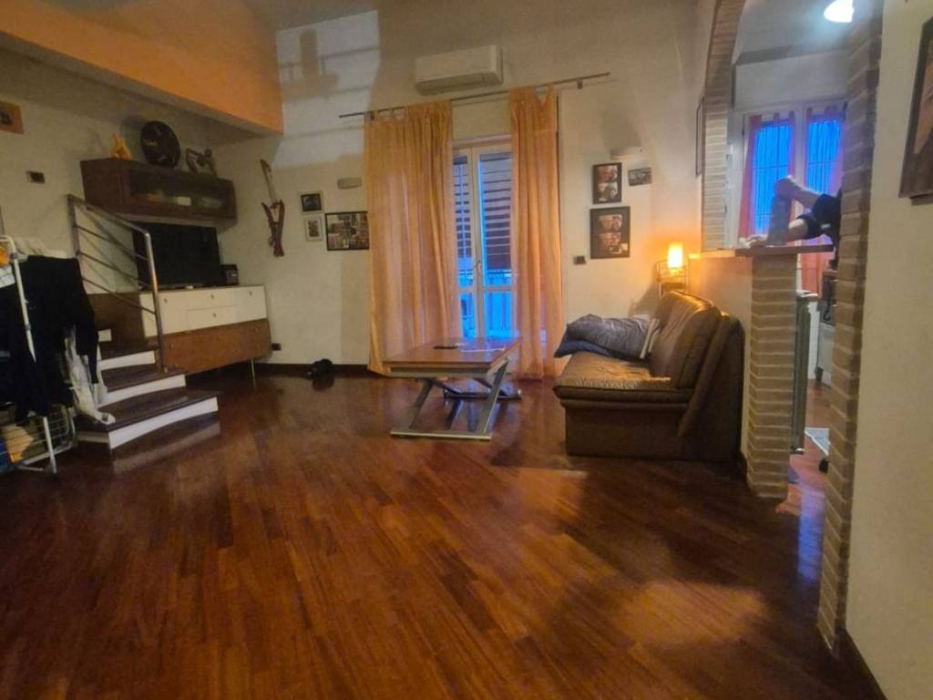 appartamento in vendita a Roma in zona Corviale