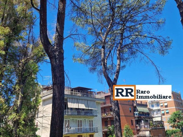 appartamento in vendita a Roma in zona Ponte Mammolo