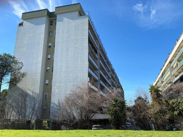appartamento in vendita a Roma in zona Cinecittà