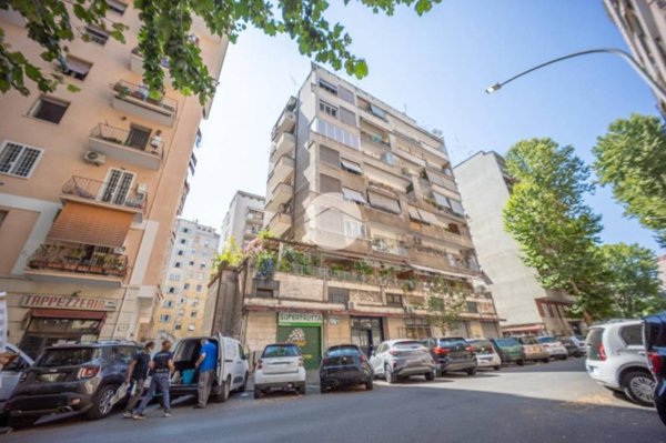 appartamento in vendita a Roma in zona Monte Sacro/Talenti