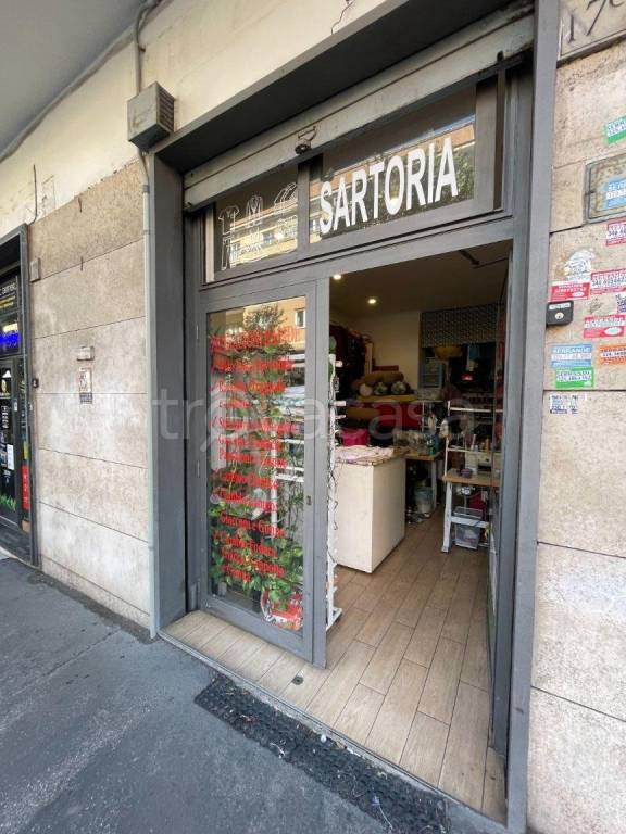 negozio in vendita a Roma in zona Gianicolense