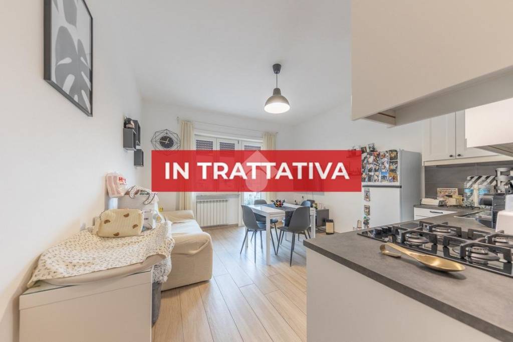 appartamento in vendita a Roma in zona Casal Morena