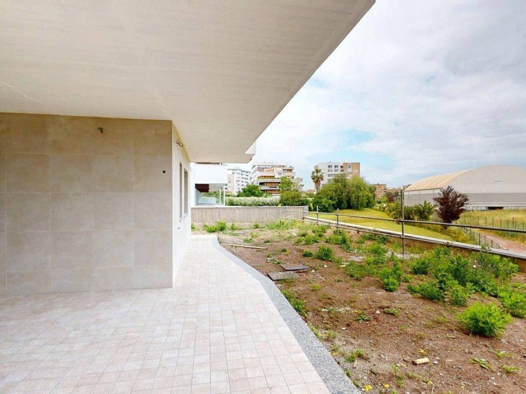 appartamento in vendita a Roma in zona Spinaceto
