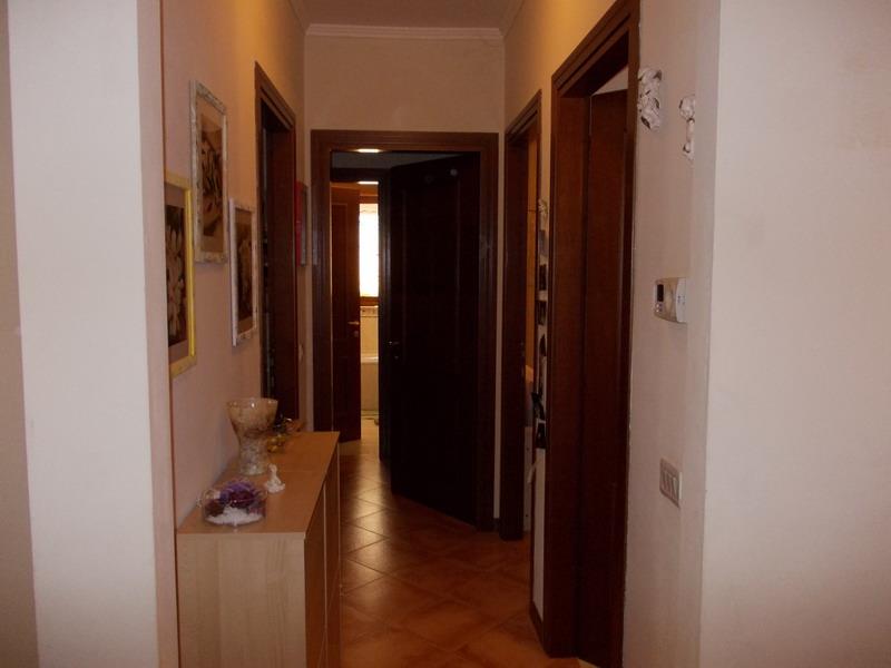 appartamento in vendita a Roma in zona Ponte di Nona