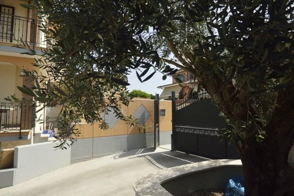 casa indipendente in vendita a Roma in zona Trigoria