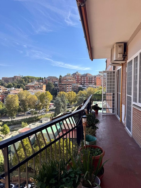 appartamento in vendita a Roma in zona Aurelio