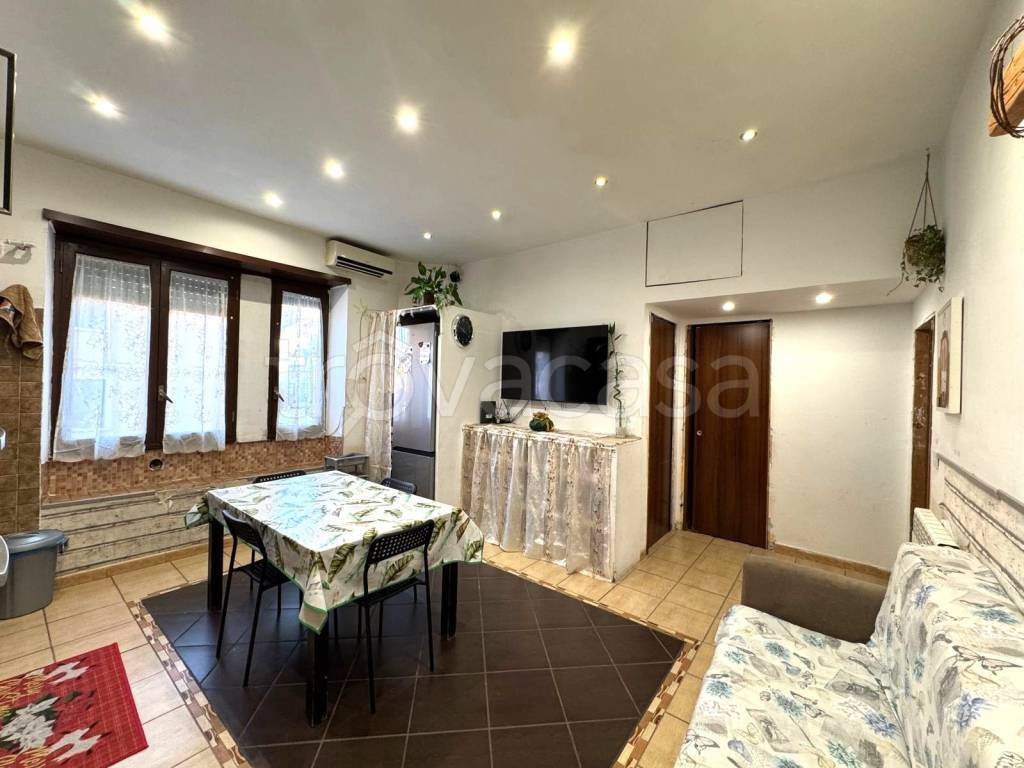 appartamento in vendita a Roma in zona Alessandrino