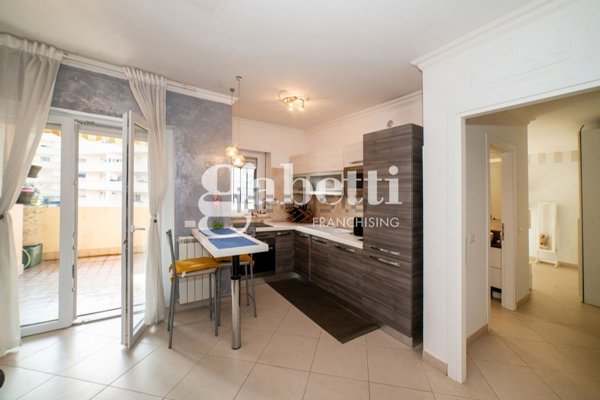 appartamento in vendita a Roma in zona Castel di Leva