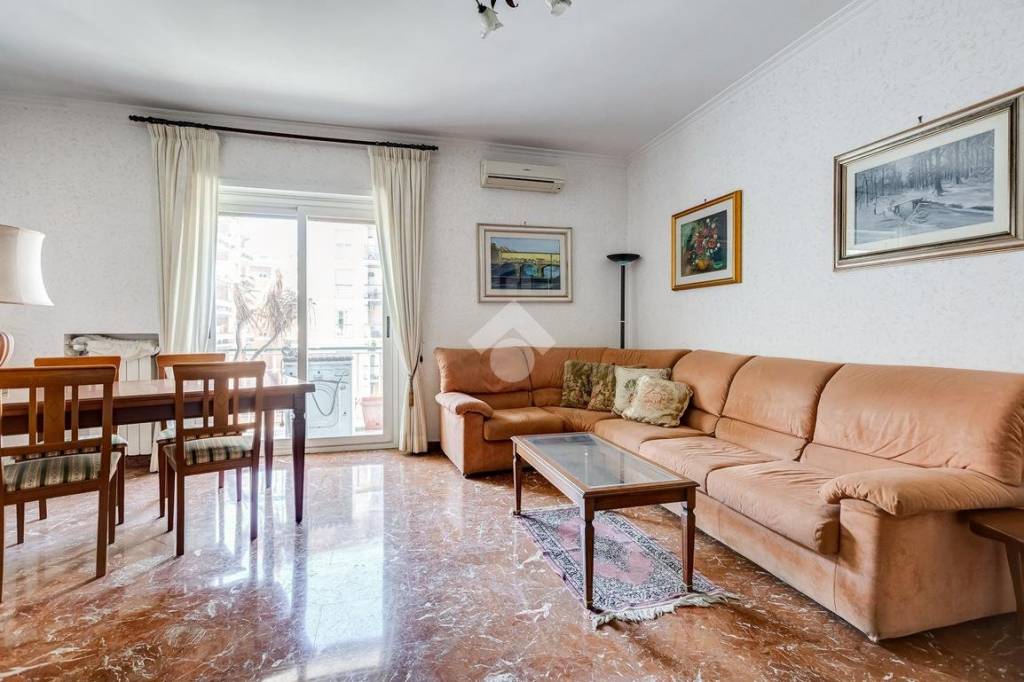 appartamento in vendita a Roma in zona Portuense