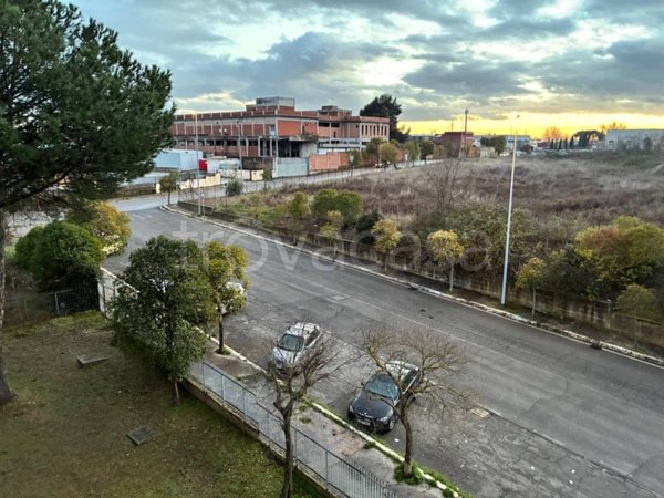 appartamento in vendita a Roma in zona Prenestino-Centocelle