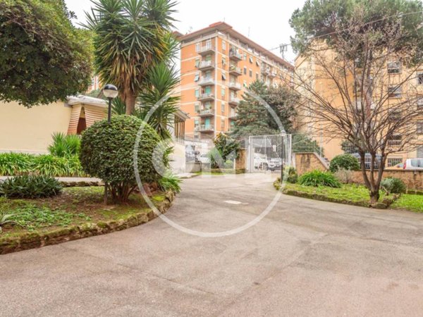 appartamento in vendita a Roma in zona Don Bosco
