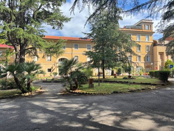 appartamento in vendita a Roma in zona Della Vittoria