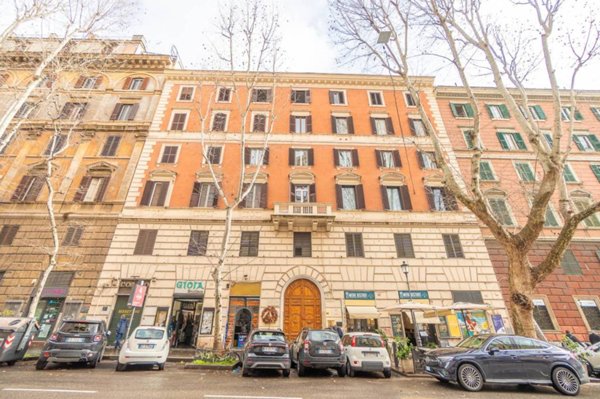 appartamento in vendita a Roma in zona Esquilino