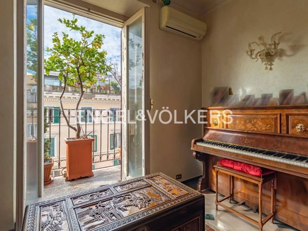 appartamento in vendita a Roma in zona Esquilino