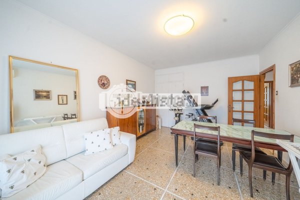 appartamento in vendita a Roma in zona Don Bosco