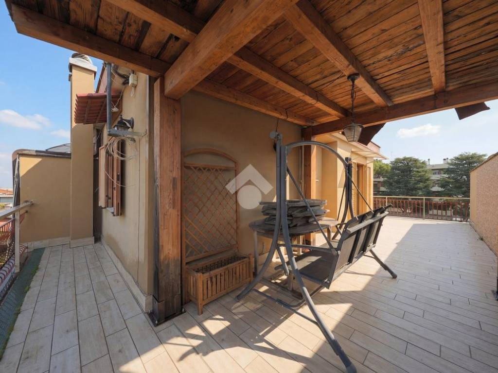 casa indipendente in vendita a Roma in zona Tor Vergata/Torrenova