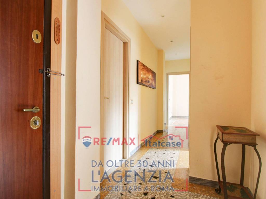 appartamento in vendita a Roma in zona Aurelio