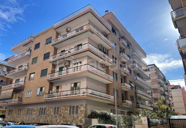 appartamento in vendita a Roma in zona Aurelio