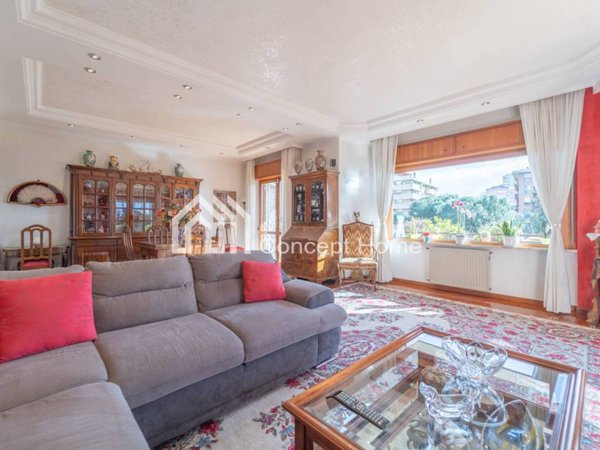 appartamento in vendita a Roma in zona Torrino