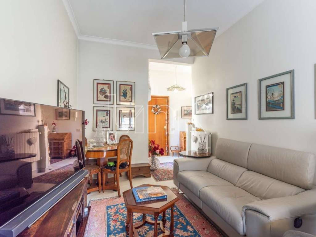 appartamento in vendita a Roma in zona Gianicolense